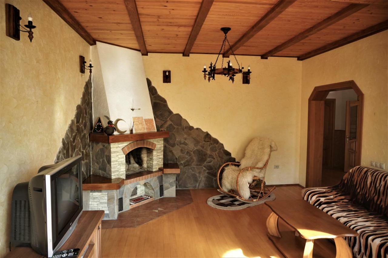 Котедж Гірський Yaremche Exterior photo